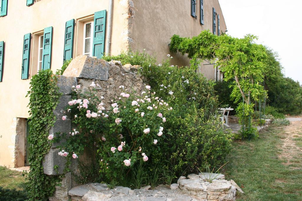 Domaine De La Blaque - B&B Varages Exteriör bild