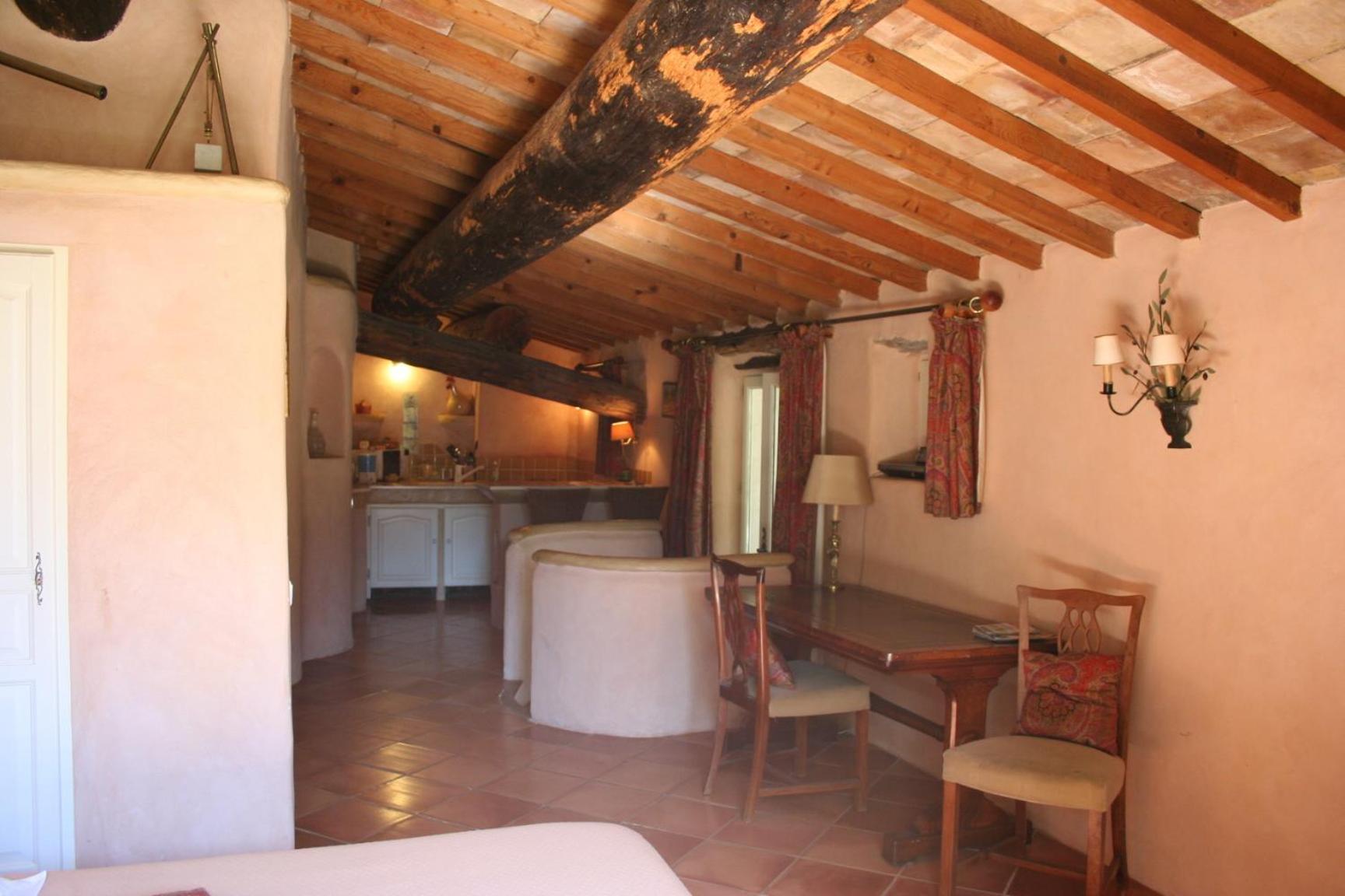 Domaine De La Blaque - B&B Varages Exteriör bild